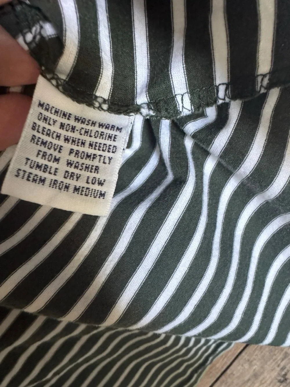 Title:
Polo Golf Ralph Lauren Striped Shirt Men’s M Pima Cotton Green White - Picture 3 of 8